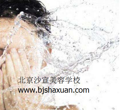 北京美容美发学校 美容美发学校